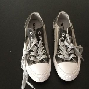 Womens Allstar converse 7.5
